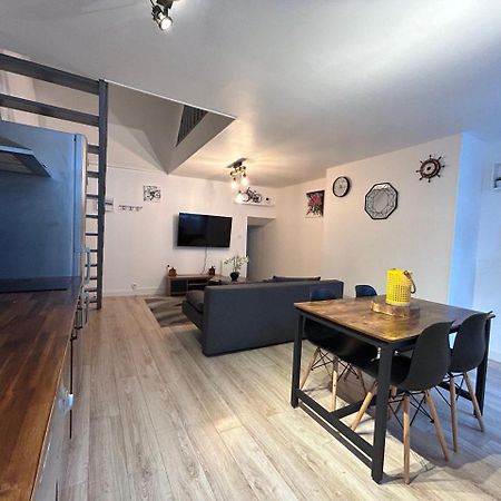 Ferienwohnung La Casa Tres - Cosy In The Very Centre Port Cherbourg-en-Cotentin Exterior foto