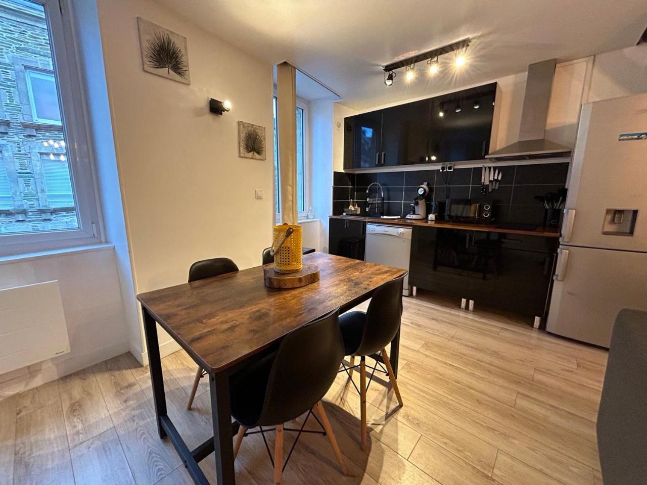 Ferienwohnung La Casa Tres - Cosy In The Very Centre Port Cherbourg-en-Cotentin Exterior foto