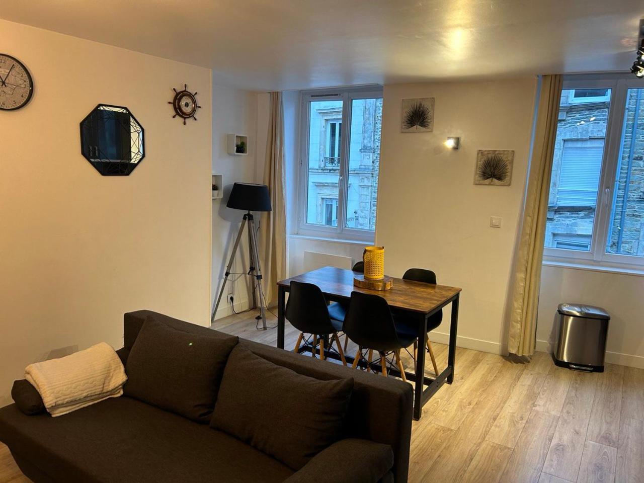 Ferienwohnung La Casa Tres - Cosy In The Very Centre Port Cherbourg-en-Cotentin Exterior foto